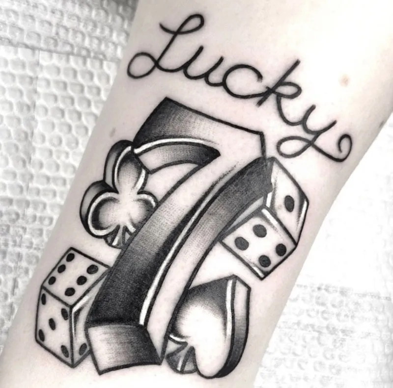 블랙스쿨 올드스쿨 럭키세븐타투