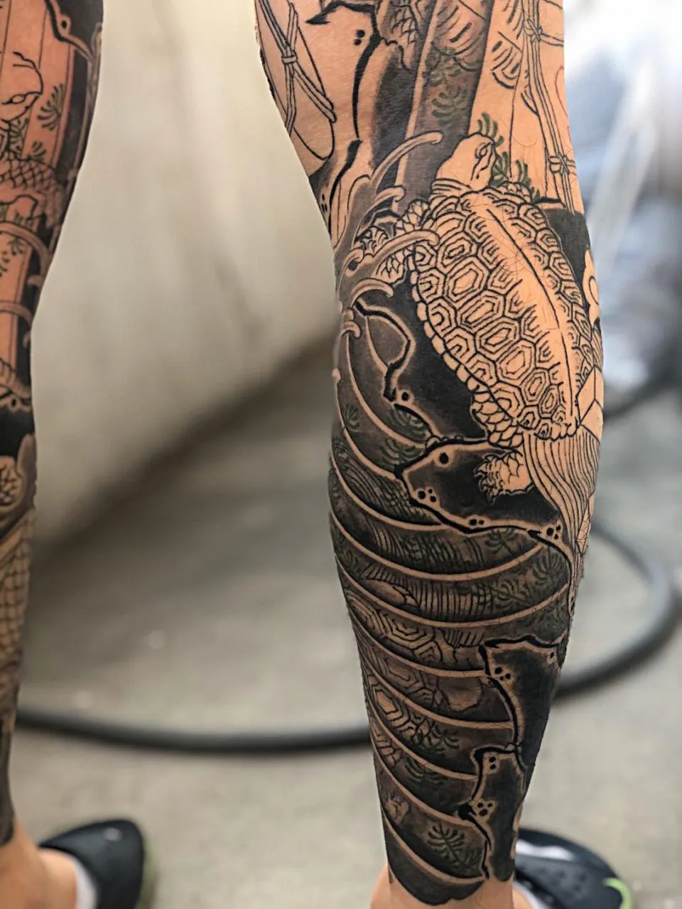 노잔디 타투 - 종아리 이레즈미 - 1