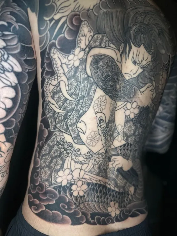 ์ด๋ ์ฆ๋ฏธ๋ฑํ - 1