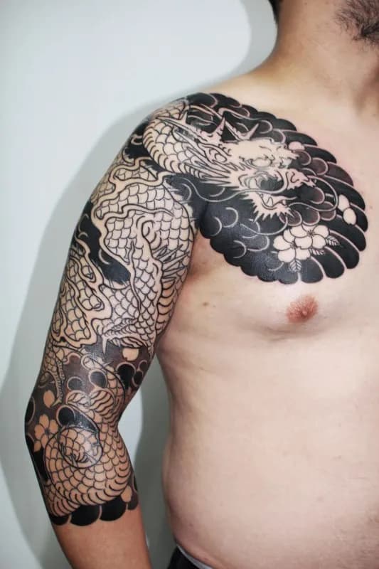 용 (가슴 7부) - 1