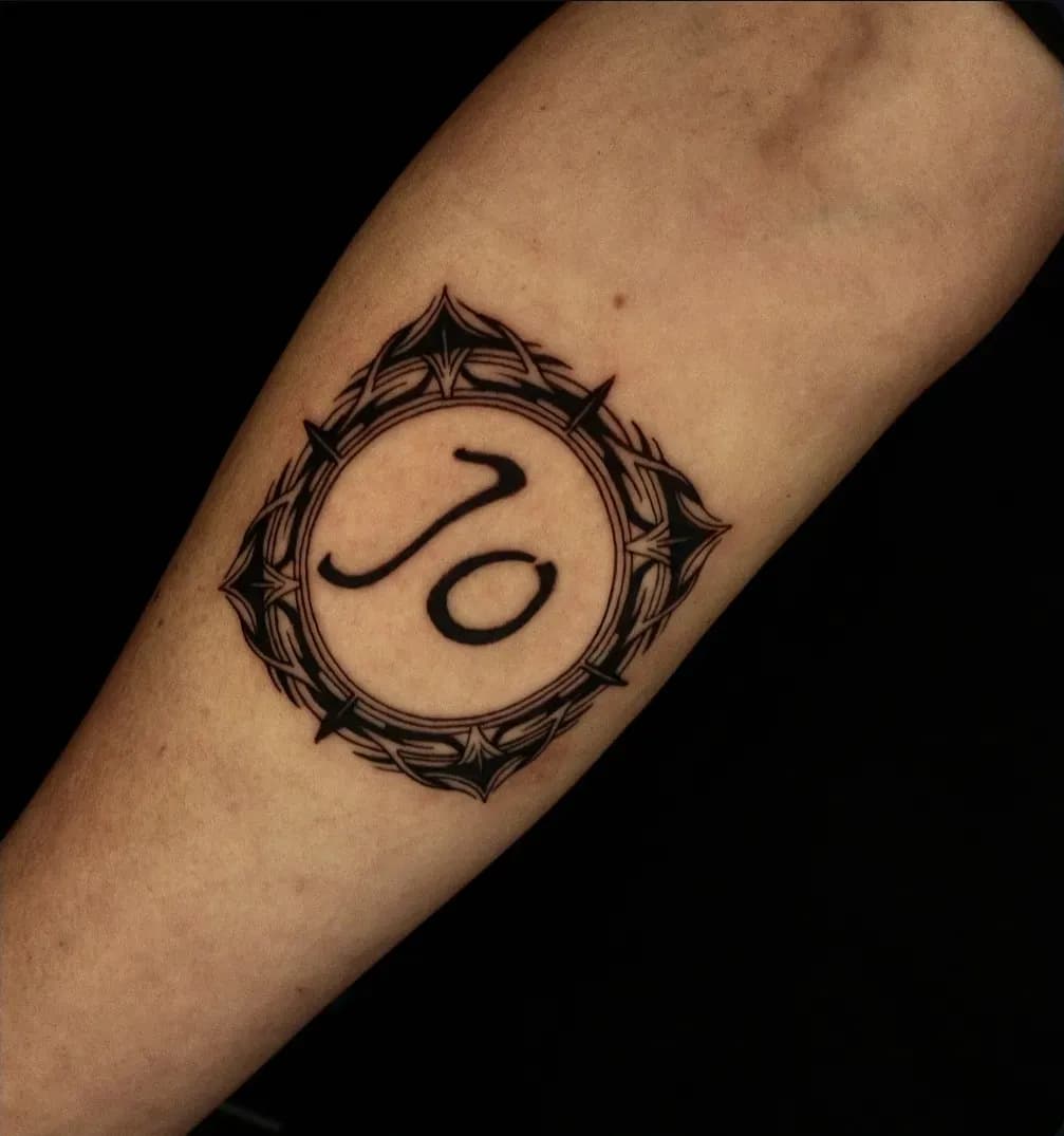 ํด๋ฆฌ๋ค์์ ํธ๋ผ์ด๋ฒ ๋ฌธ์ํํฌ