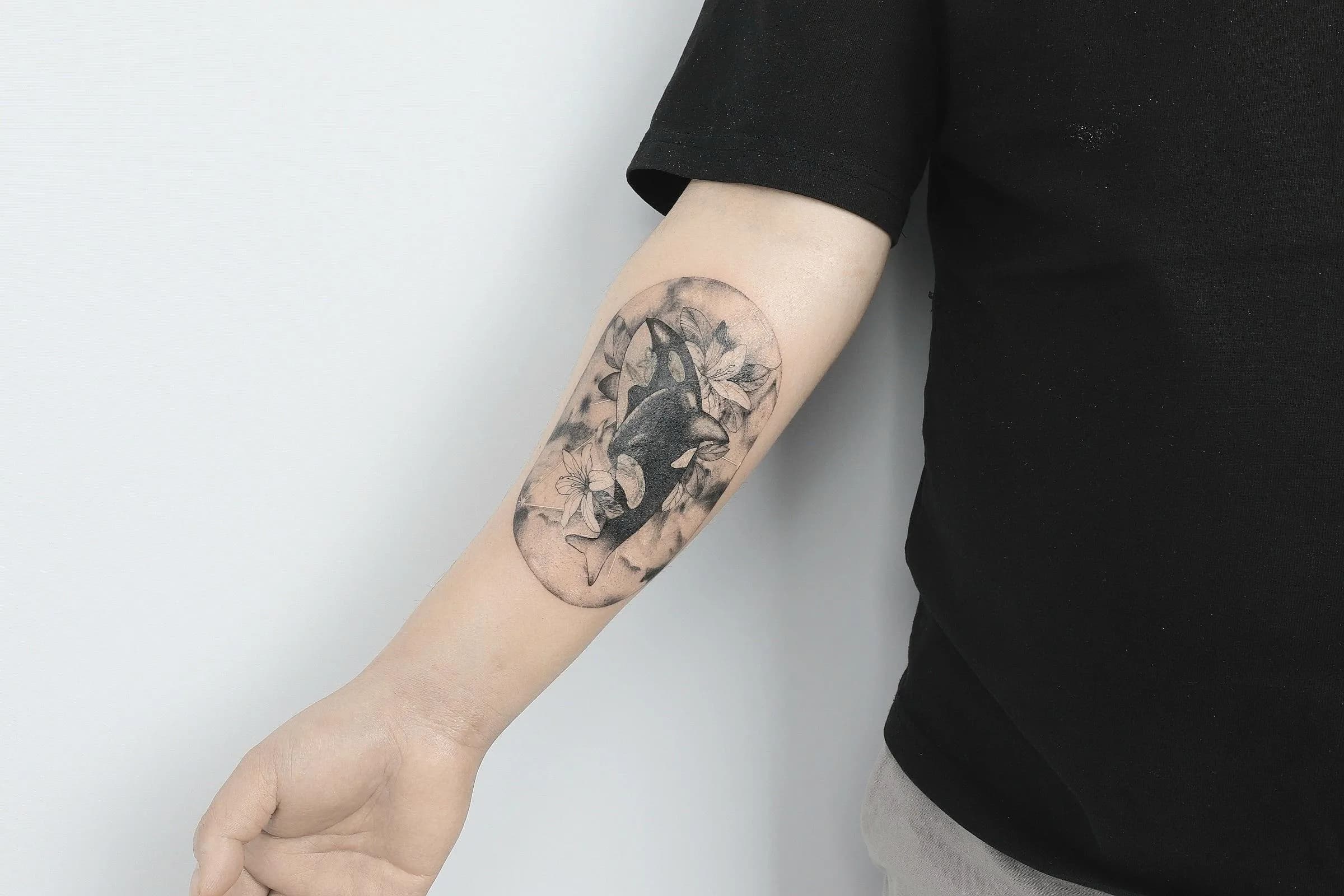 커버업타투, 남자타투, 여자타투, 홍대타투, 고래타투, 꽃타투, 타투추천, 구름타투, 팔타투 - 1