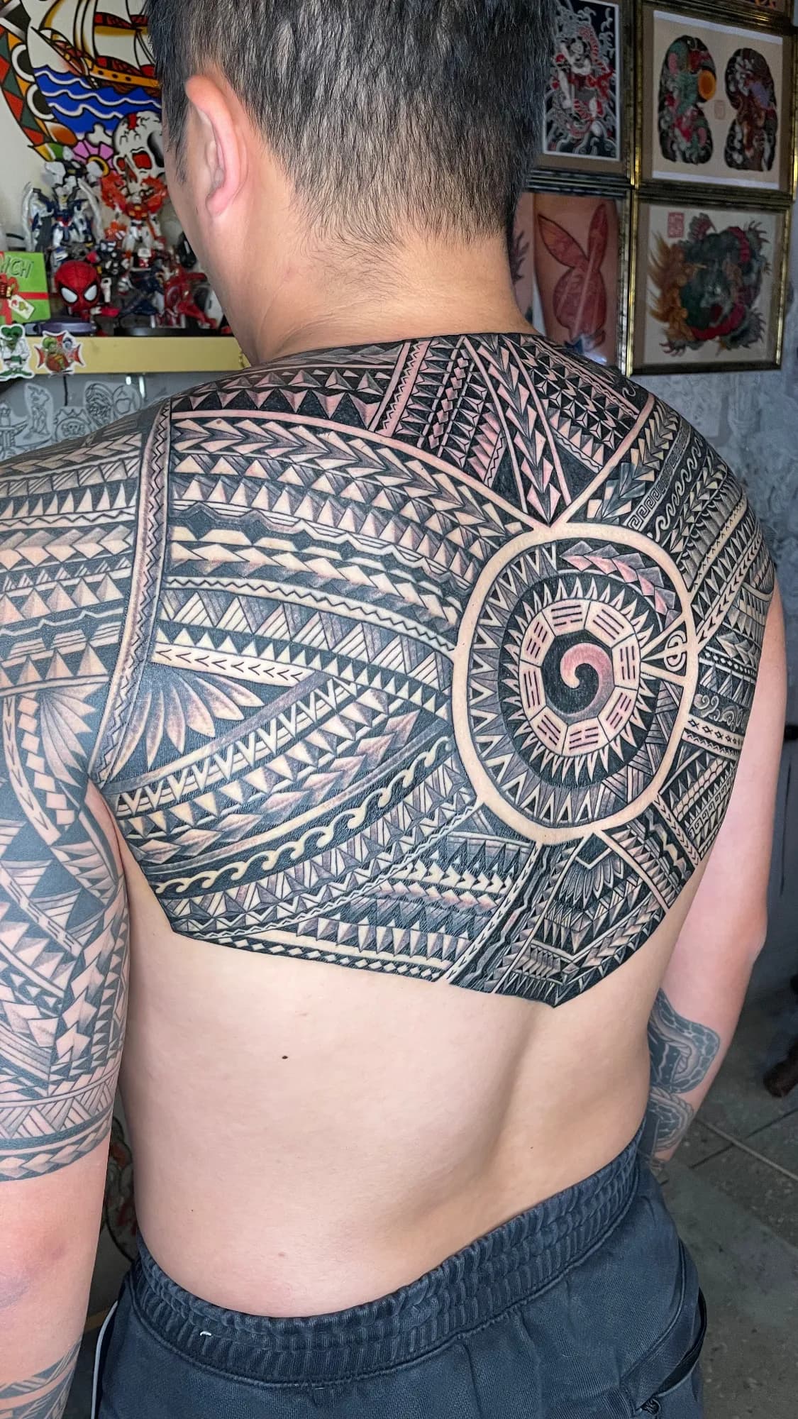 부산 폴리네시안 등판 작업