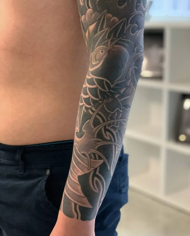 ์์ด ๊ธดํ ์ด๋ ์ฆ๋ฏธ