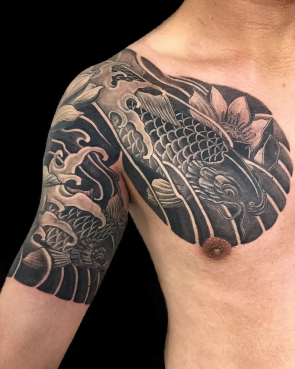 부산 이레즈미 가슴반팔 잉어