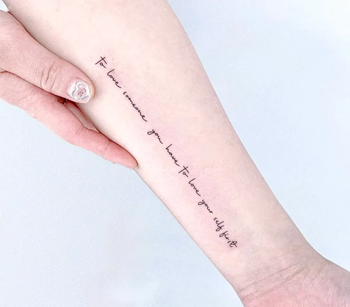 인천타투 주안타투 레터링타투 필기체타투 - 1